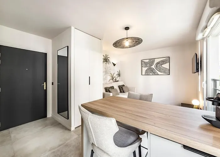 アパート Madison Valmy