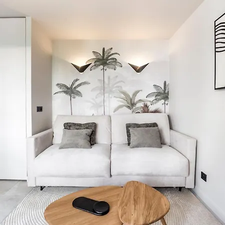 Madison Valmy Apartman